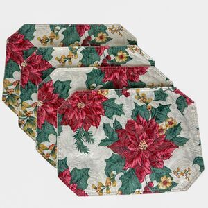 Poinsettia Christmas Placemats Set 4 Cloth Textured Red Green Octagon 16x12